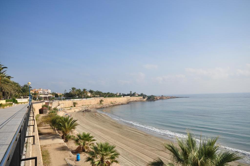 Punta Prima Casa Lägenhet Torrevieja Exteriör bild